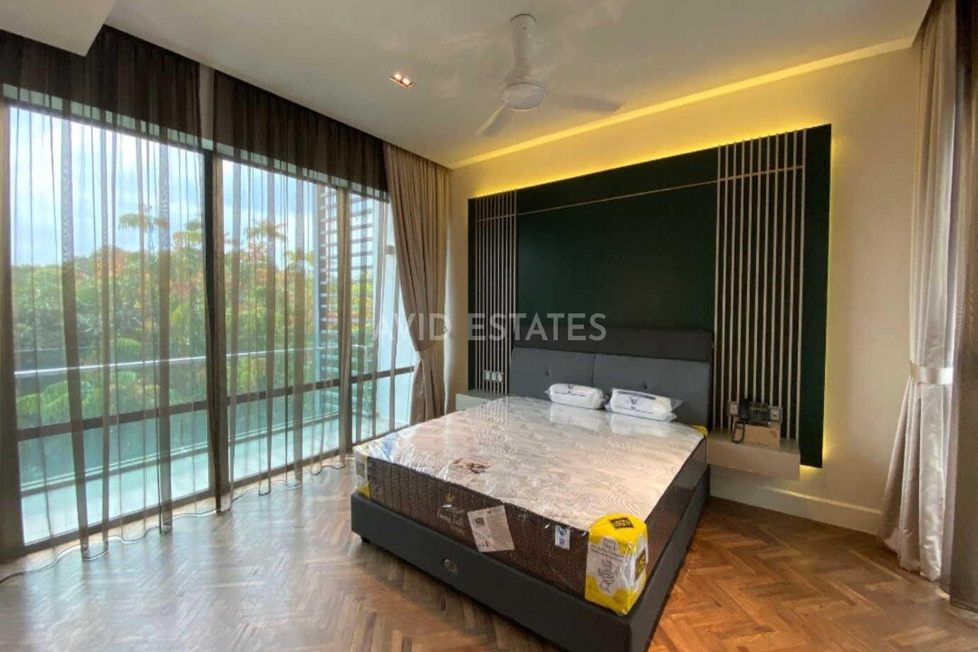 East Residence, KLGCC, Mont Kiara,Kuala Lumpur, 5 Bedrooms Bedrooms, ,7 BathroomsBathrooms,Terrace / Link,For Sale,Mont Kiara,2146