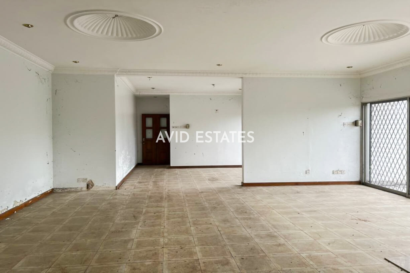 Bangsar,Kuala Lumpur, 4 Bedrooms Bedrooms, ,5 BathroomsBathrooms,Bungalow / Detached,For Sale,kerinchi, pantai, taman lucky,2331